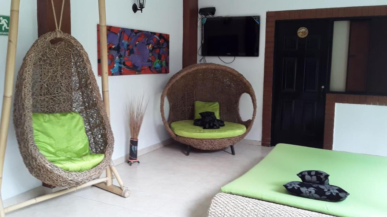 Hotel Boutique Ceiba Real Gigante 外观 照片